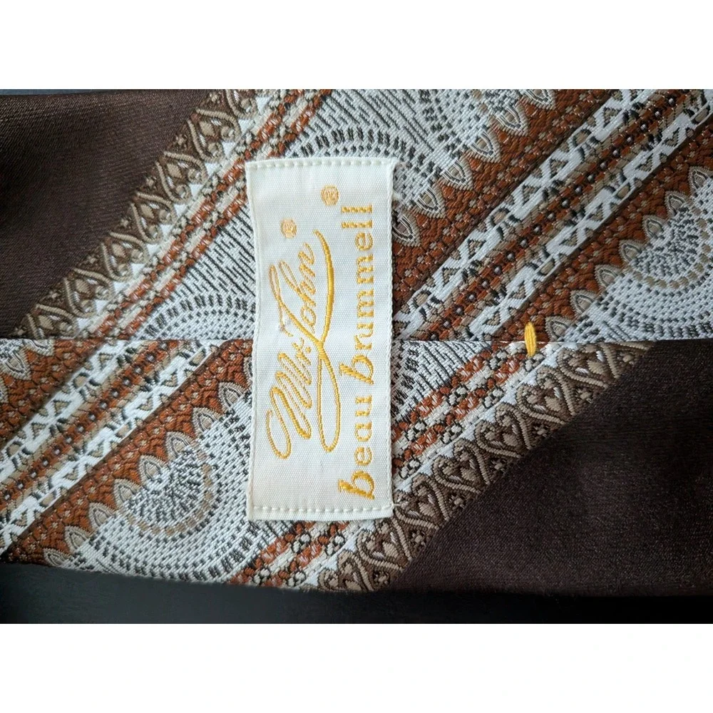 Vintage Mr. John Beau Brummel Tie 56
